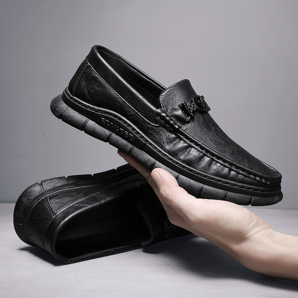 Ανδρικά μοκασίνια με τραχιά σόλα από οικολογικό δέρμα