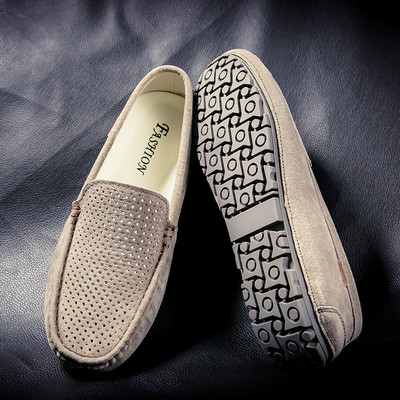 Ανδρικά μοκασίνια από οικολογικό σουέτ με φούντα