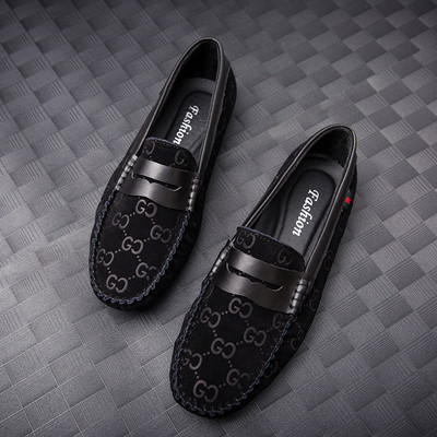 Ανδρικά μοκασίνια από οικολογικό σουέτ με φούντα