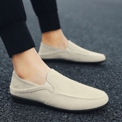 Υφασμάτινες μοκασίνια στρογγυλεμένες