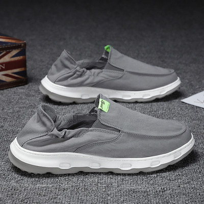 Ανδρικά καθημερινά μοκασίνια με έμβλημα σε τρία χρώματα