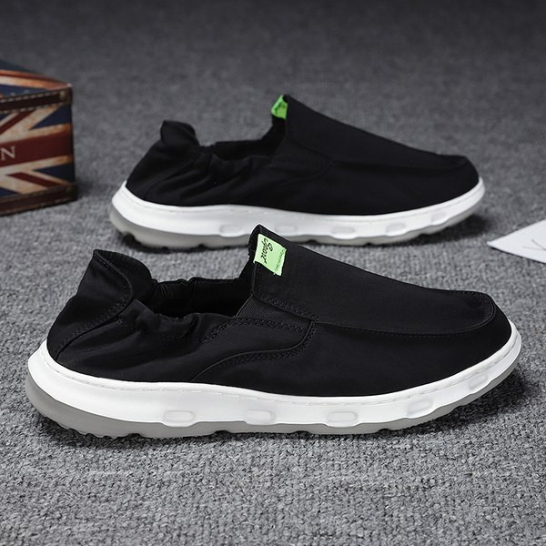 Ανδρικά καθημερινά μοκασίνια με έμβλημα σε τρία χρώματα