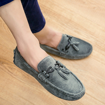 Ανδρικά μοκασίνια με φούντες - δύο μοντέλα