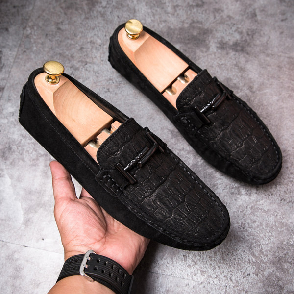 Μοντέρνα ανδρικά μοκασίνια  από ανάγλυφο οικολογικό δέρμα