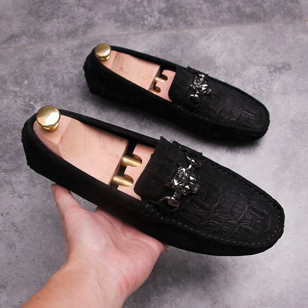 Μοντέρνα ανδρικά μοκασίνια  από ανάγλυφο οικολογικό δέρμα