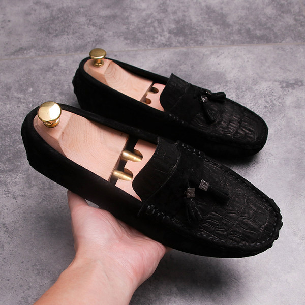 Μοντέρνα ανδρικά μοκασίνια  από ανάγλυφο οικολογικό δέρμα