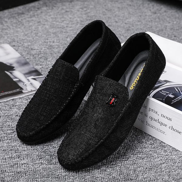 Καθημερινά υφασμάτινα μοκασίνια με μεταλλικό στοιχείο για άντρες