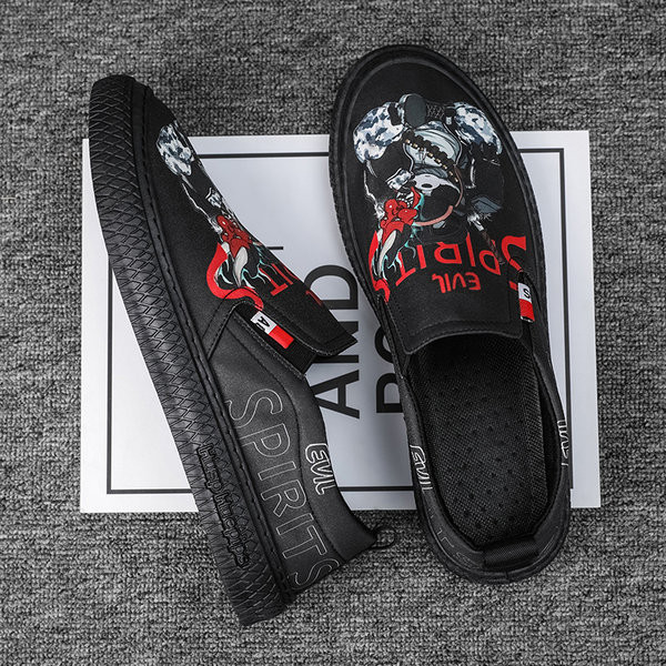 Νέο μοντέλο ανδρικά μοκασίνια από οικολογικό δέρμα με απλικέ και επιγραφές