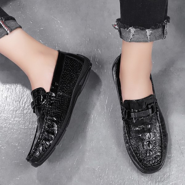 Μοντέρνα ανδρικά λουστρίν  μοκασίνια 