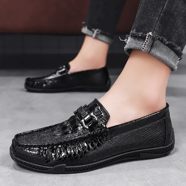 Μοντέρνα ανδρικά λουστρίν  μοκασίνια 