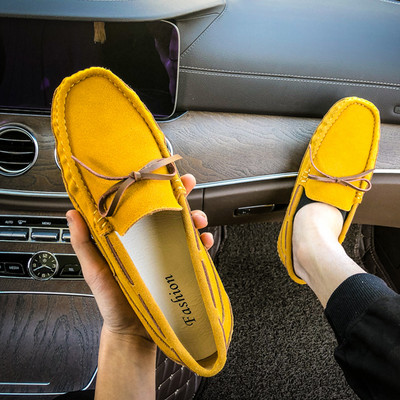 Ανδρικά μοντέρνα μοκασίνια με κορδόνια