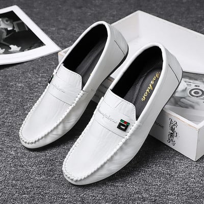 Νέο μοντέλο ανδρικά μοκασίνια από οικολογικό δέρμα με απλικέ