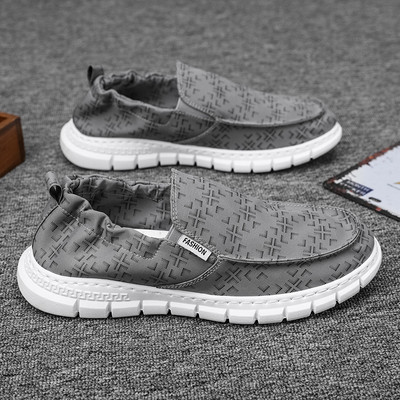 Ανδρικά υφαντικά μοκασίνια με τραχιά σόλα και επιγραφή