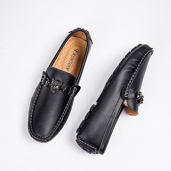 Vīriešu moderni eko ādas mokasīni ar metāla apdari