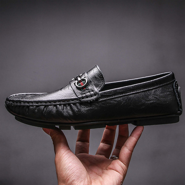 Ανδρικά casual έκο δερμάτινα μοκασίνια με μεταλλική αγκράφα