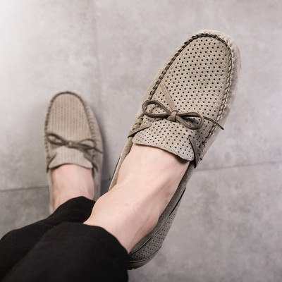 Σύγχρονα μοκασίνια από διάτρητο οικολογικό δέρμα με κορδέλα