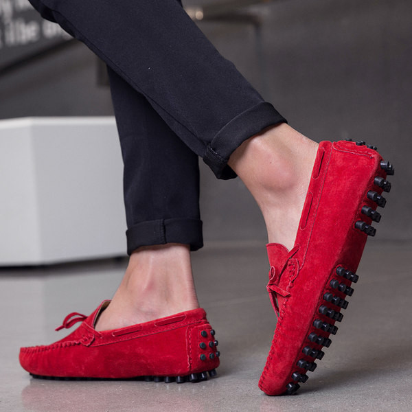 Σύγχρονα μοκασίνια από διάτρητο οικολογικό δέρμα με κορδέλα