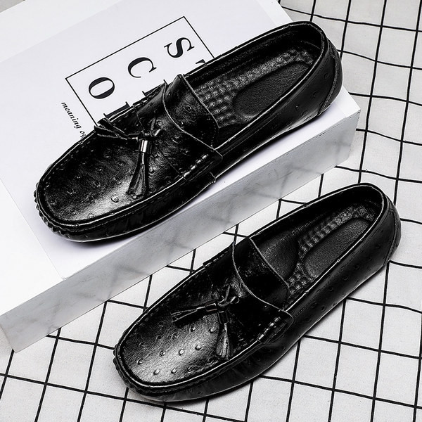Μοντέρνά έκο δερμάτινα μοκασίνια ανδρικά σε μαύρο χρώμα