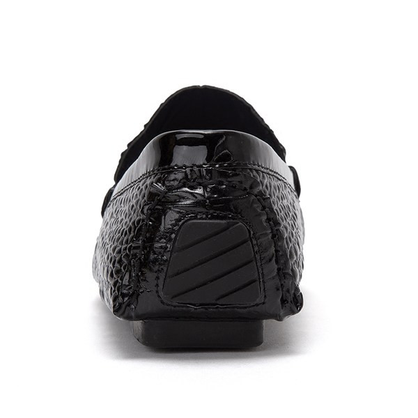 Ανδρικά μοκασίνια από ανάγλυφο δέρμα