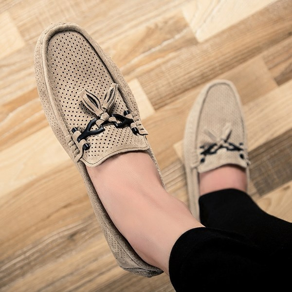 Νέο μοντέλο ανδρικά μοκασίνια  με φούντα σε διάφορα χρώματα