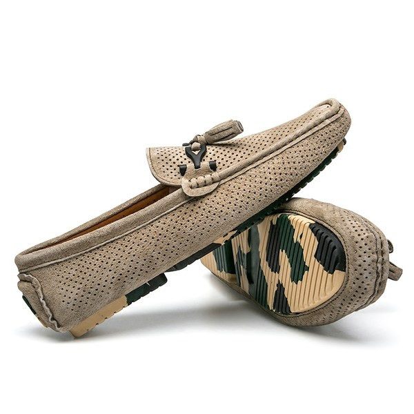 Νέο μοντέλο ανδρικά μοκασίνια  με φούντα σε διάφορα χρώματα