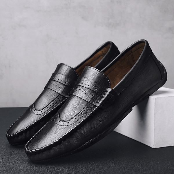 Jauns eko ādas mokasīnu modelis melnā un brūnā krāsā