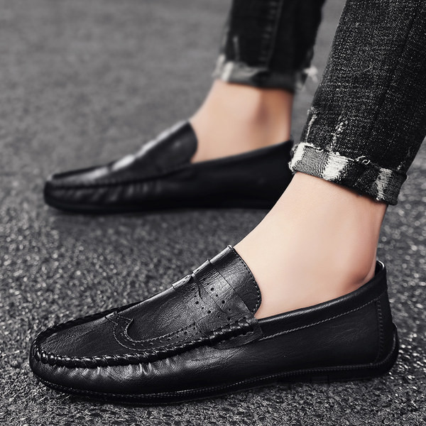 Jauns eko ādas mokasīnu modelis melnā un brūnā krāsā