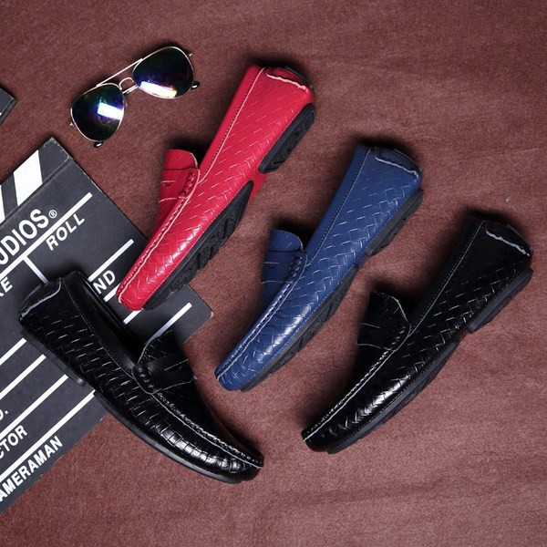 Σύγχρονες ανδρικά έκο δερμάτινα μοκασίνια σε τρία χρώματα