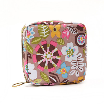 Νέο μοντέλο μίνι πορτοφόλι με εφαρμογές για γυναίκες