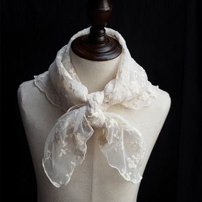 Γυναικείο καλοκαιρινό κασκόλ με κέντημα κατάλληλο ως αξεσουάρ μαλλιών