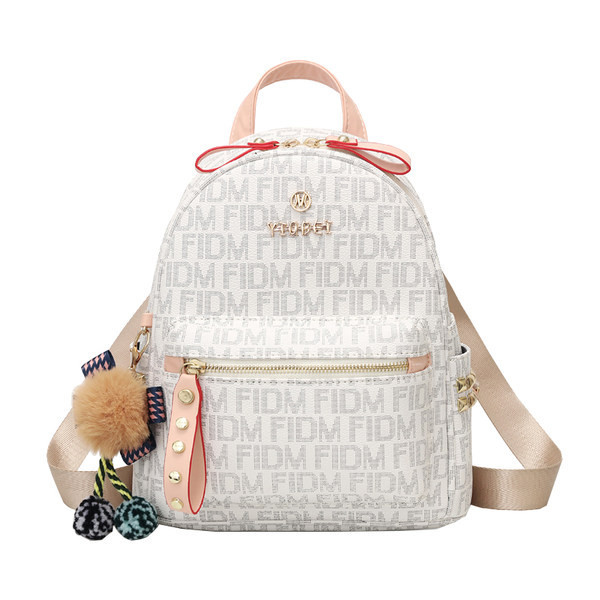 Νέο μοντέλο γυναικείο σακίδιο με μπροστινή τσέπη και μεταλλικό στοιχείο