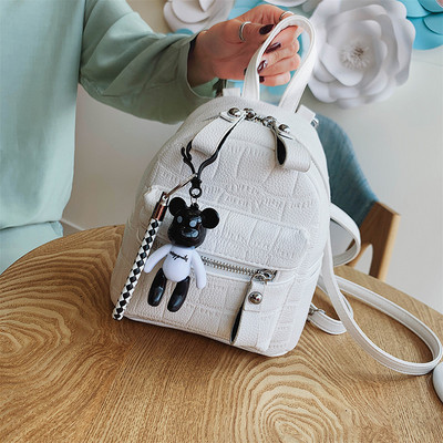 Μικρό σακίδιο από ανάγλυφο οικολογικό δέρμα