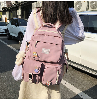 Γυναικείο υφασμάτινο σακίδιο με αξεσουάρ αρκουδάκι