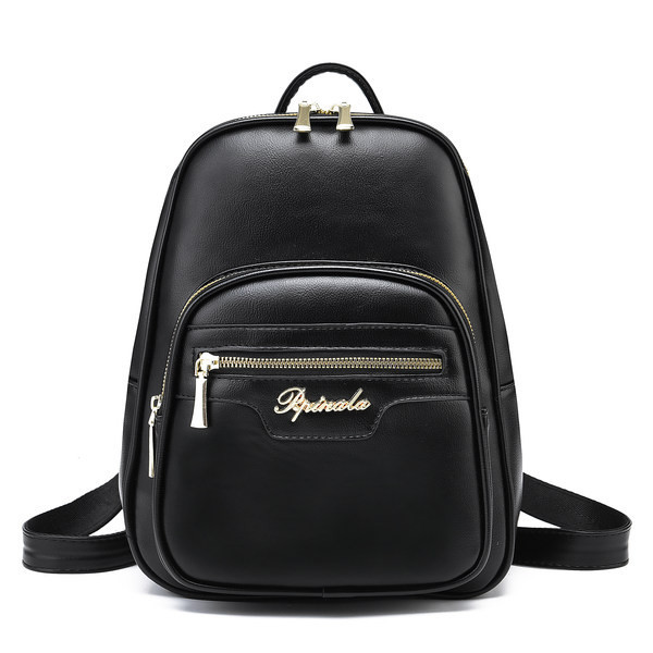 Γυναικείο σακίδιο από οικολογικό δέρμα με μεταλλικό στοιχείο και φερμουάρ