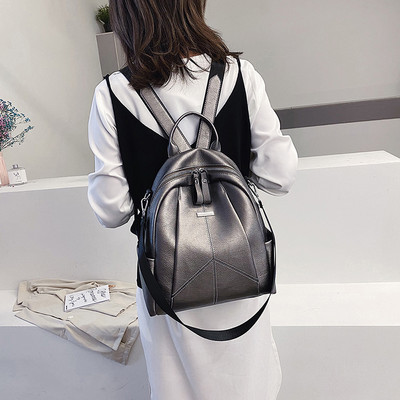 Ženski ruksak od eko kože sa patentnim zatvaračima