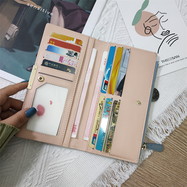 Нов модел дамски портфейл - от еко кожа