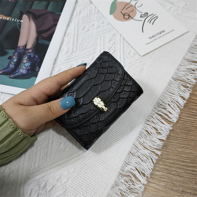 Γυναικείο έκο δερμάτινο πορτοφόλι - για πιστωτικές και χρεωστικές κάρτες