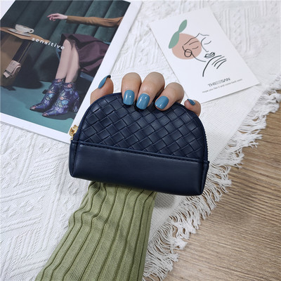 Γυναικείο μικρό πορτοφόλι με φερμουάρ σε διάφορα χρώματα