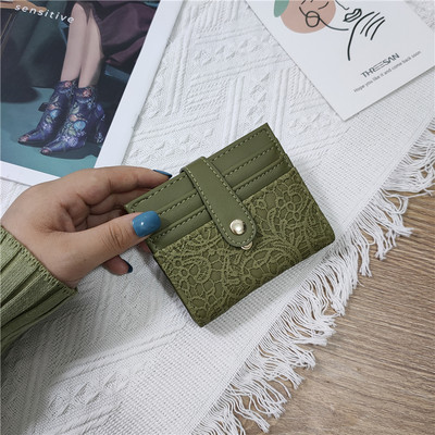 Γυναικείο πορτοφόλι από οικολογικό δέρμα με δαντέλα