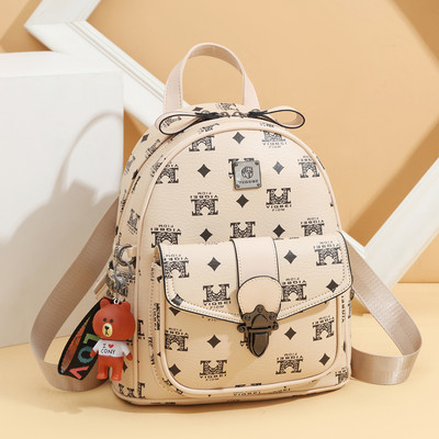 Νέο γυναικείο σακίδιο με απλικέ και μπροστινή τσέπη