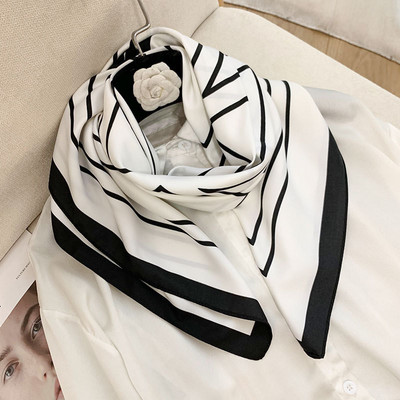 Πολύχρωμα γυναικεία κασκόλ από λεπτό ύφασμα