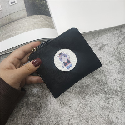 Γυναικείο πορτοφόλι με φερμουάρ και τύπωμα