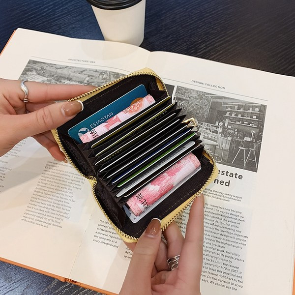 Νέο μοντέλο γυναικείο πορτοφόλι από οικολογικό δέρμα με κορδέλα