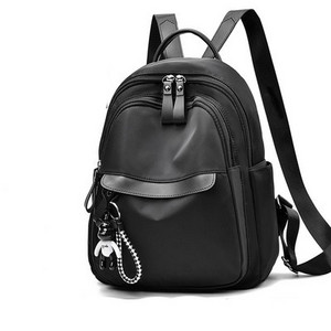 Νέο μοντέλο γυναικείο σακίδιο πλάτης με μπρελόκ σε μαύρο και μπλε χρώμα