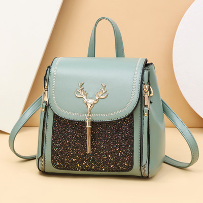 Νέο γυναικείο σακίδιο πλάτης κατασκευασμένο από οικολογικό δέρμα με μεταλλική στερέωση