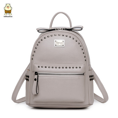 Μοντέρνο οικολογικό δερμάτινο σακίδιο με μεταλλικά τρουξ