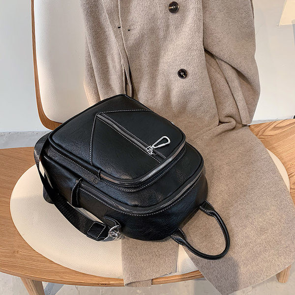 Ikdienas mugursoma sievietēm no eko ādas ar rāvējslēdzējiem