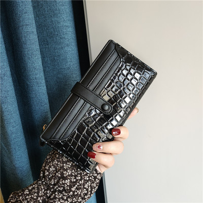 Moderna sieviešu somiņa no eko ādas