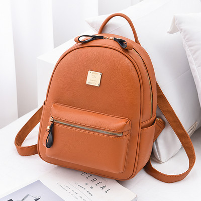 Дамска раница от еко кожа с заден и преден джоб с цип