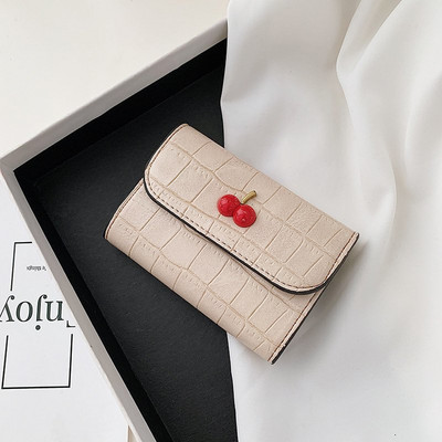 Έκο δερμάτινο τσαντάκι με τρισδιάστατο στοιχείο